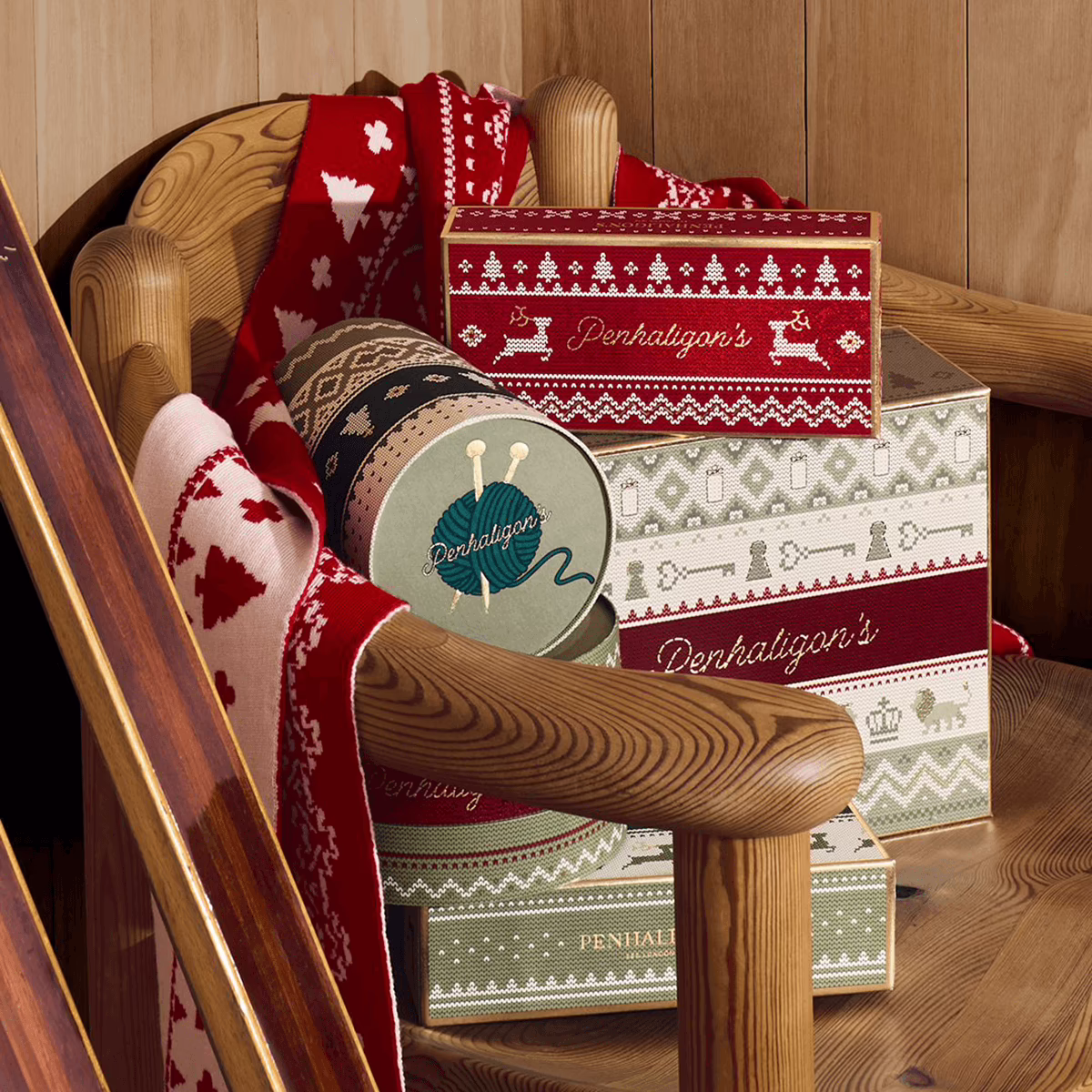 Fireside Fir Candle by Penhaligon's_200_mood 2