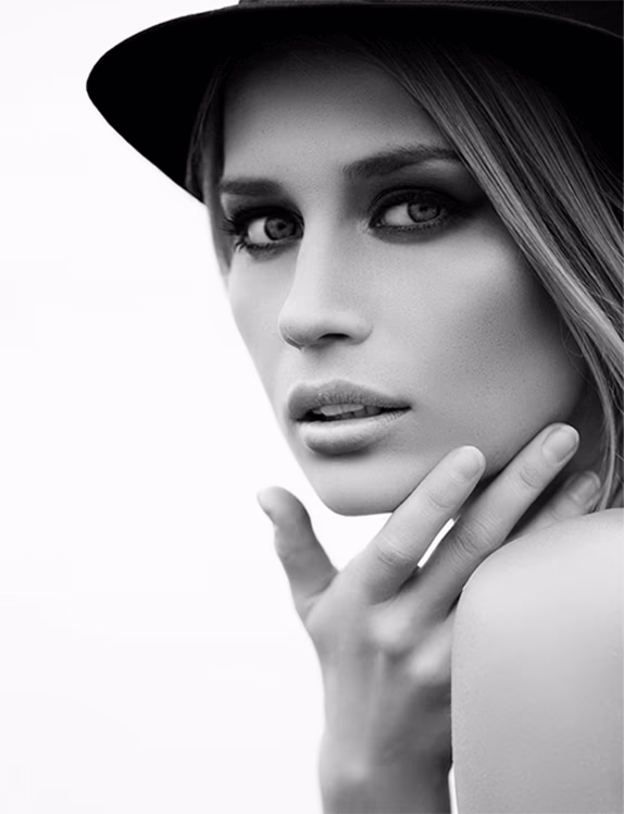 Explorer Attitude - Mood Image Explorer Attitude - Mood Image