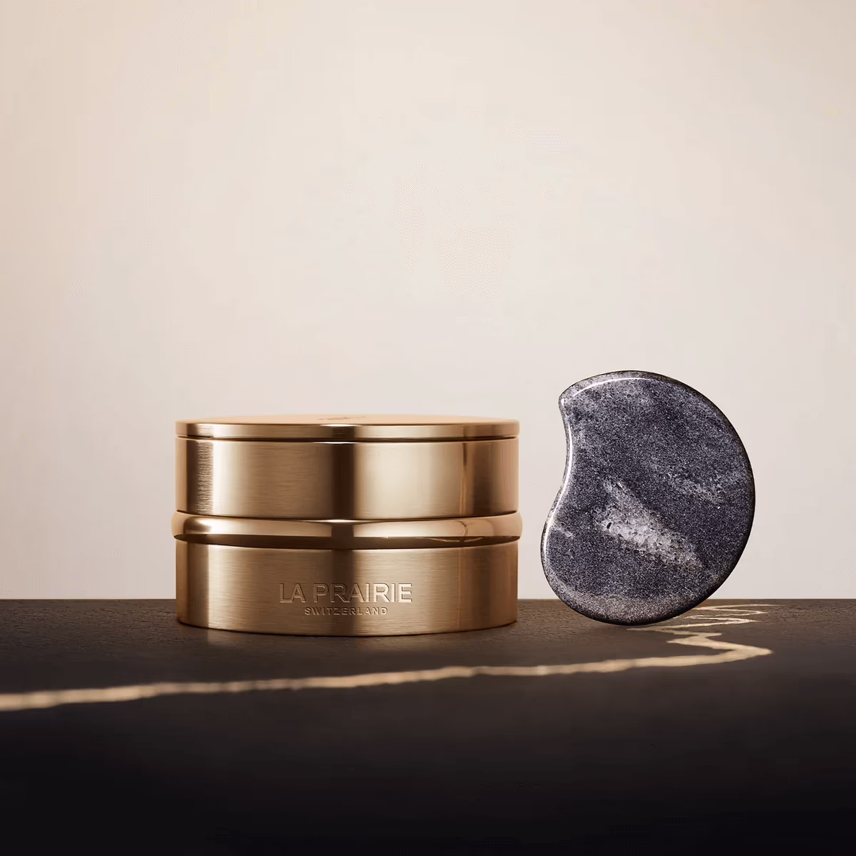 Gold Collection Radiance Nocturnal Balm by La Prairie, mood Gold Collection Radiance Nocturnal Balm by La Prairie, mood