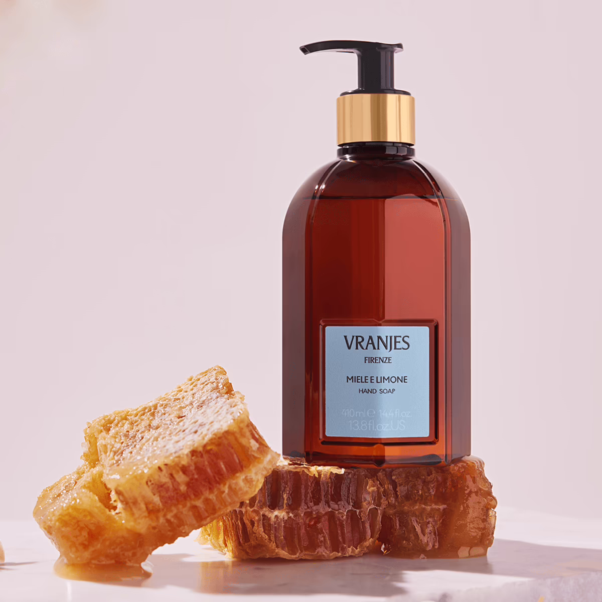 Hand Soap Miele e Limone by Dr. Firenze Vranjes_410_mood
